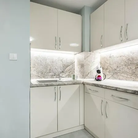 Fresh Place To In The Center Of Апартаменты Варна